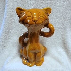 Maddux of California Pottery smiling cat vintage mid century